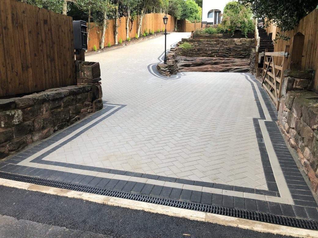 Block paving driveway installed by JP Driveways & Landscaping in Darlington, Durham and Stockton: project 32