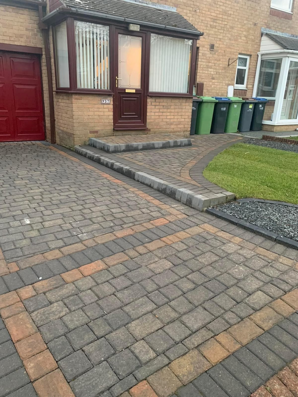 Block paving driveway installed by JP Driveways & Landscaping in Darlington, Durham and Stockton: project 19
